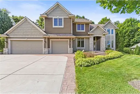 7585 Blackoaks Lane N, Maple Grove, MN 55311