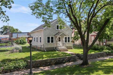 1692 W Race Street, Saint Paul, MN 55116