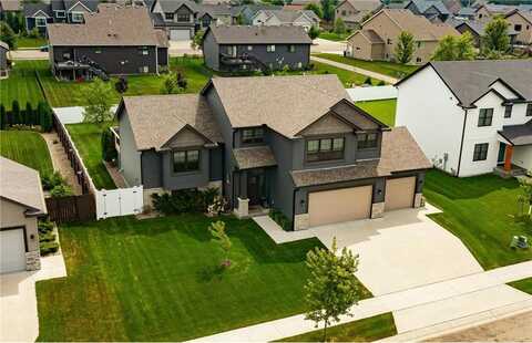 2377 Starburst Drive SW, Rochester, MN 55902
