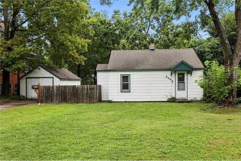 5448 Dupont Avenue N, Brooklyn Center, MN 55430