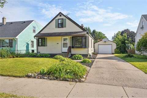 254 Arion Street E, West Saint Paul, MN 55118