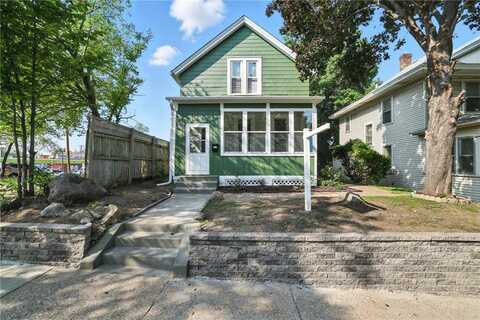 823 Margaret Street, Saint Paul, MN 55106