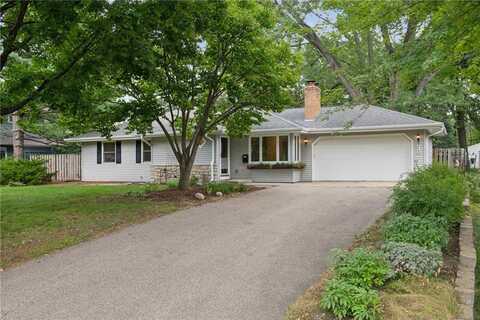 6709 Lakeview Avenue, Richfield, MN 55423