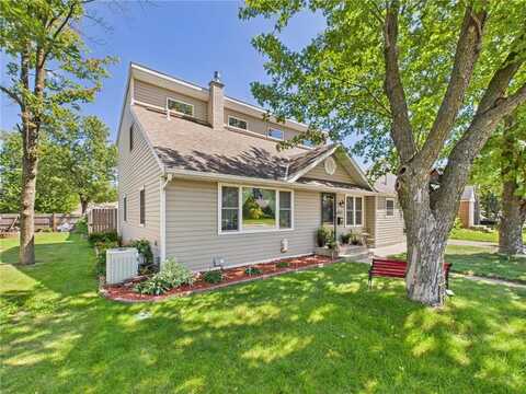 1258 10th Avenue N, Saint Cloud, MN 56303