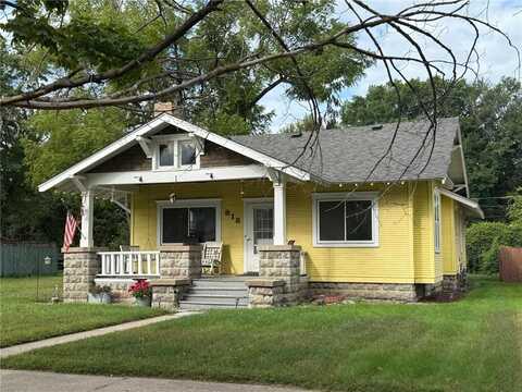 818 1st Avenue NW, Faribault, MN 55021