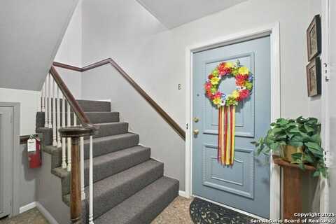 8033 N New Braunfels, San Antonio, TX 78209