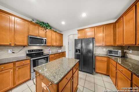 241 Winding Path, Boerne, TX 78006