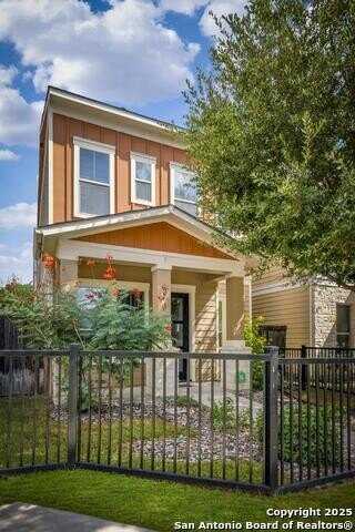 211 E Courtland Pl, San Antonio, TX 78212