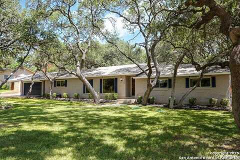 206 Yosemite Dr, Hollywood Park, TX 78232