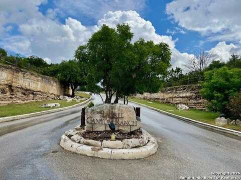 67 county road 2807, Mico, TX 78056