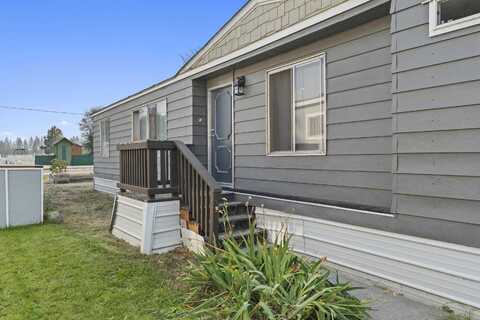 11705 N Wilson St, Mead, WA 99021