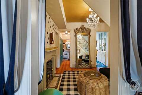 407 E Jones Street, Savannah, GA 31401