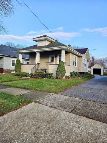 1548 Maine, Saginaw, MI 48602