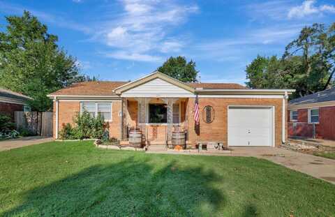 233 Hungerford Ave, Haysville, KS 67060