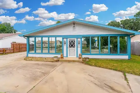 4592 S Juniper St, Wichita, KS 67216