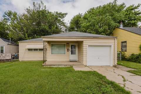 1741 N Floberta, Wichita, KS 67208