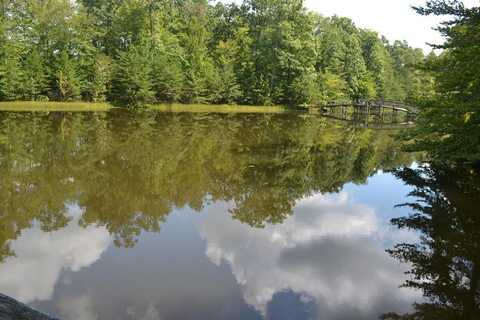 Steven Street, Farmville, VA 23901