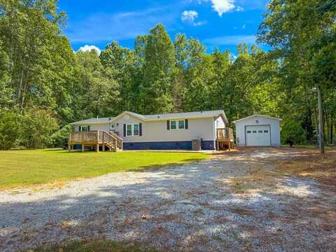 1420 Bible Road, Crewe, VA 23930