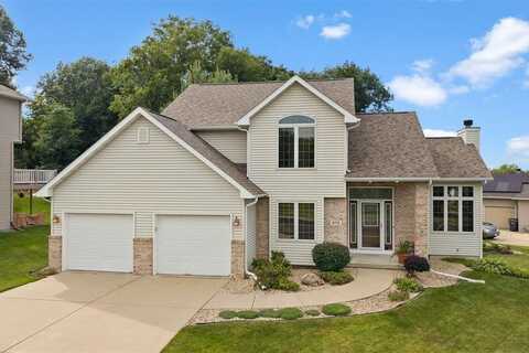 372 Stoney Ridge Trail, Stoughton, WI 53589