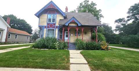 125 S Lincoln Street, Elkhorn, WI 53121