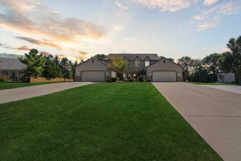 4332 S Rose Court, New Berlin, WI 53151