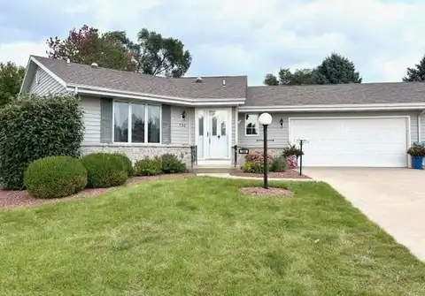 730 Nantucket Drive, Janesville, WI 53546