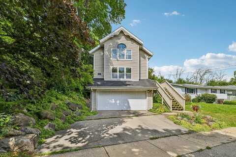 524 Park Avenue, DeForest, WI 53532