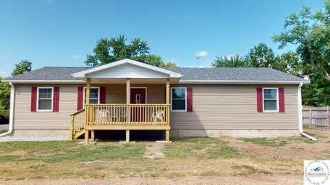 109 W Minnehaha, Green Ridge, MO 65332