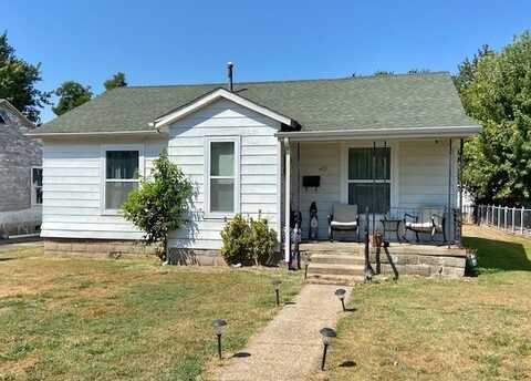 435 W. Elk, Dexter, MO 63841