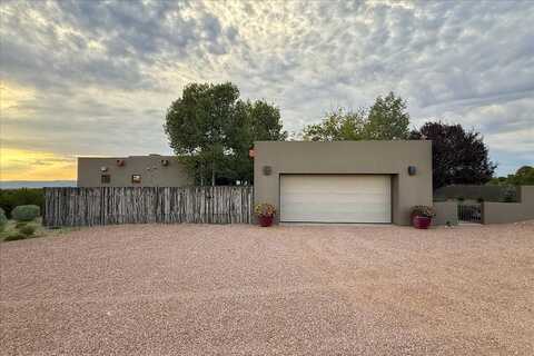 41 Tierra Grande, Santa Fe, NM 87506