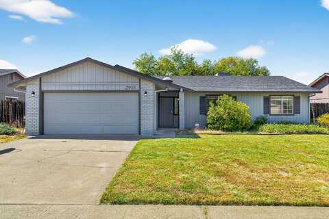 2985 Seminole Drive, Redding, CA 96001