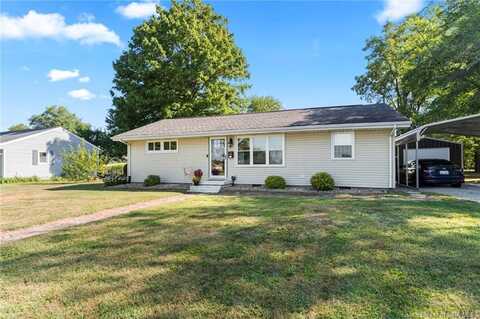 23 Maple Street, Sellersburg, IN 47172