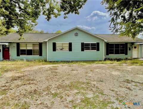 3602/04 4th St, Bay City, TX 77414