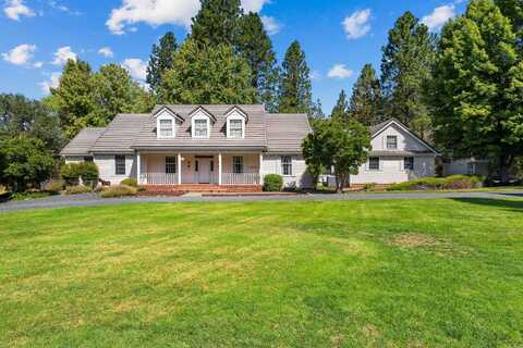 770 Serenity Lane, Grants Pass, OR 97526