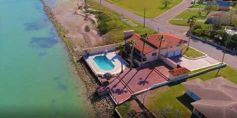 602 Shore Dr., Port Isabel, TX 78578