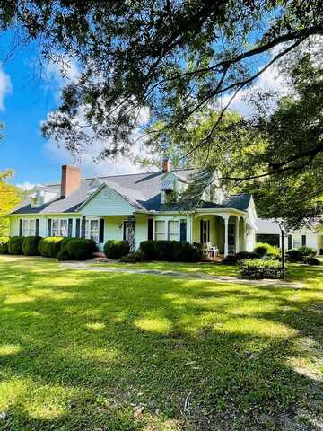 1040 Plato Road, Vernon Hill, VA 24597