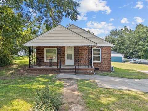 61 Carver Street, Wellford, SC 29385