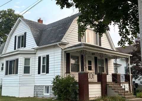 1014 S Farragut, Bay City, MI 48708