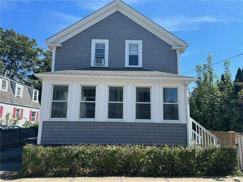 67 Hall Avenue, Newport, RI 02840