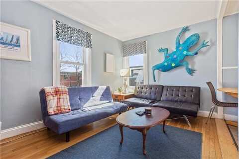35 Brewer Street, Newport, RI 02840