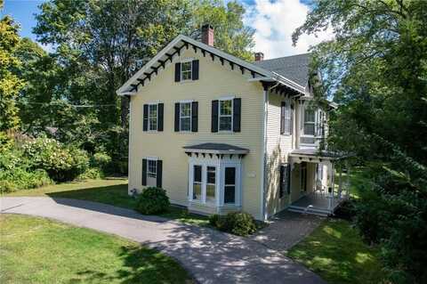 81 Old North Road, South Kingstown, RI 02881