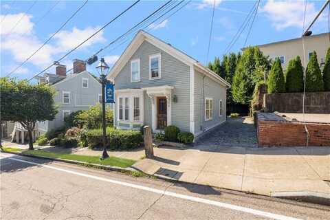 13 King Street, East Greenwich, RI 02818