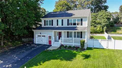 44 Hillside Road, Lincoln, RI 02865
