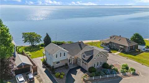 54 Burnett Road, Warwick, RI 02889