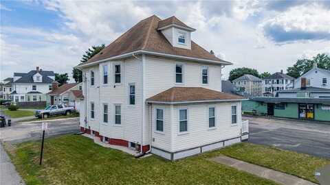 674 N Broadway, East Providence, RI 02914