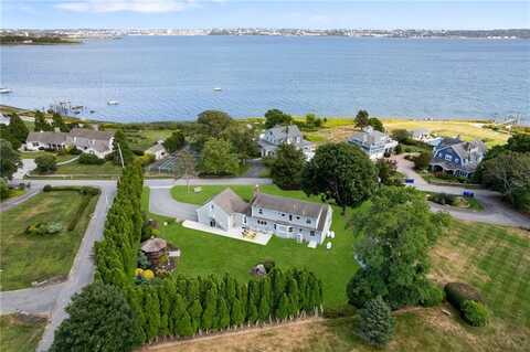 11 Stonegate Road, Warren, RI 02885