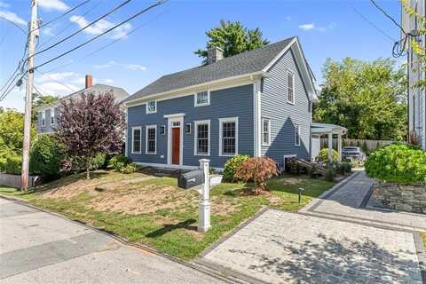 22 Castle Street, East Greenwich, RI 02818