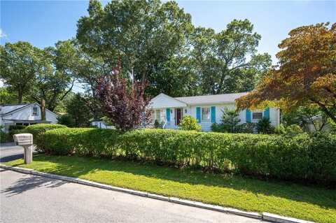 120 Oakhurst Avenue, Warwick, RI 02889