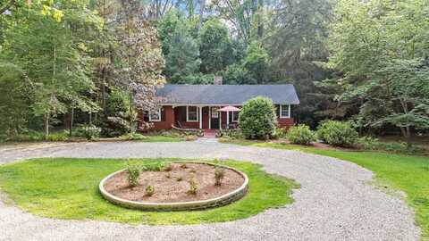 1403 Clay St, Thomasville, GA 31792