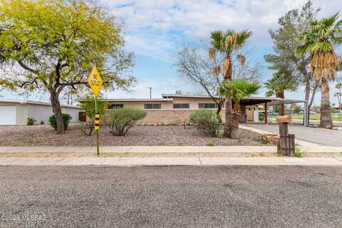 7006 Flamenco Place, Tucson, AZ 85710